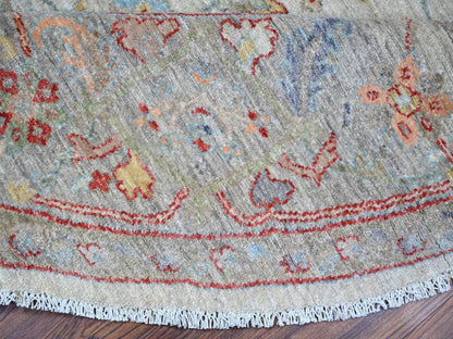Mahal Oushak hand-knotted wool rug in Ivory & Gray, 7'10" x 7'11" — SKU O074596 (view 6)