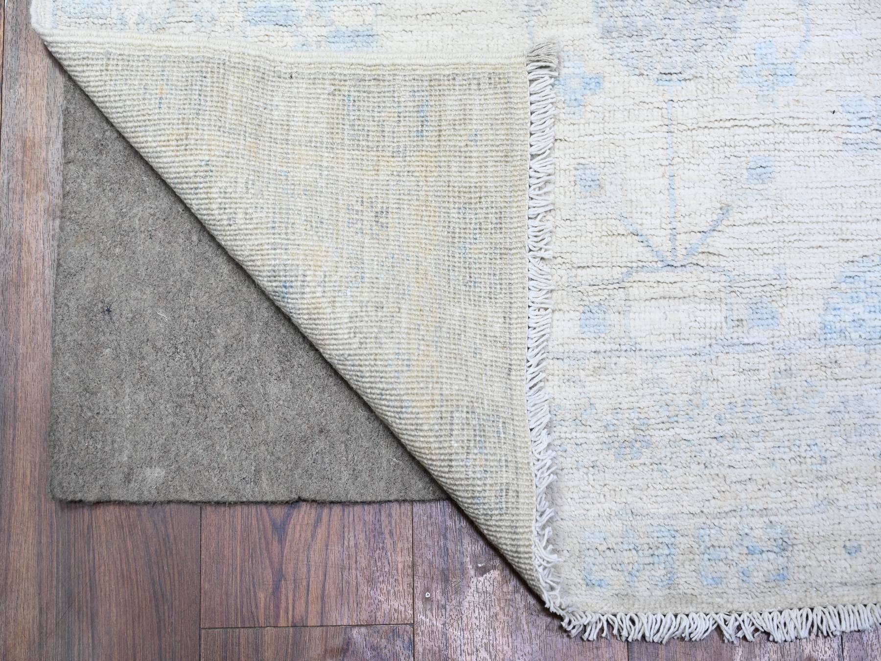 Peshawar Oushak hand-knotted wool runner in Ivory, 3'1" x 11'7" — SKU O074649 (view 2)