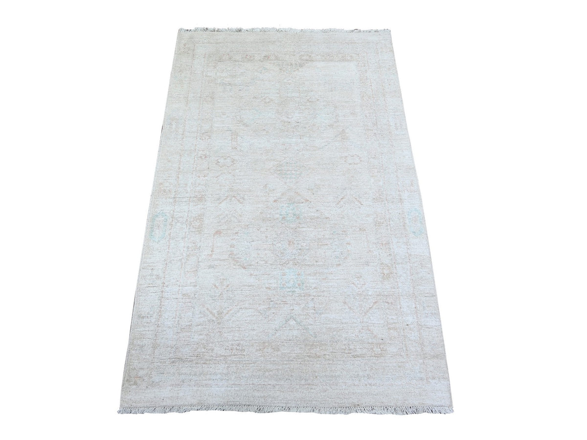 Peshawar Oushak hand-knotted wool rug in Ivory & White, 3'1" x 5' — SKU O074650