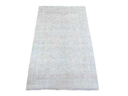 Peshawar Oushak hand-knotted wool rug in Ivory & White, 3'1" x 5' — SKU O074650