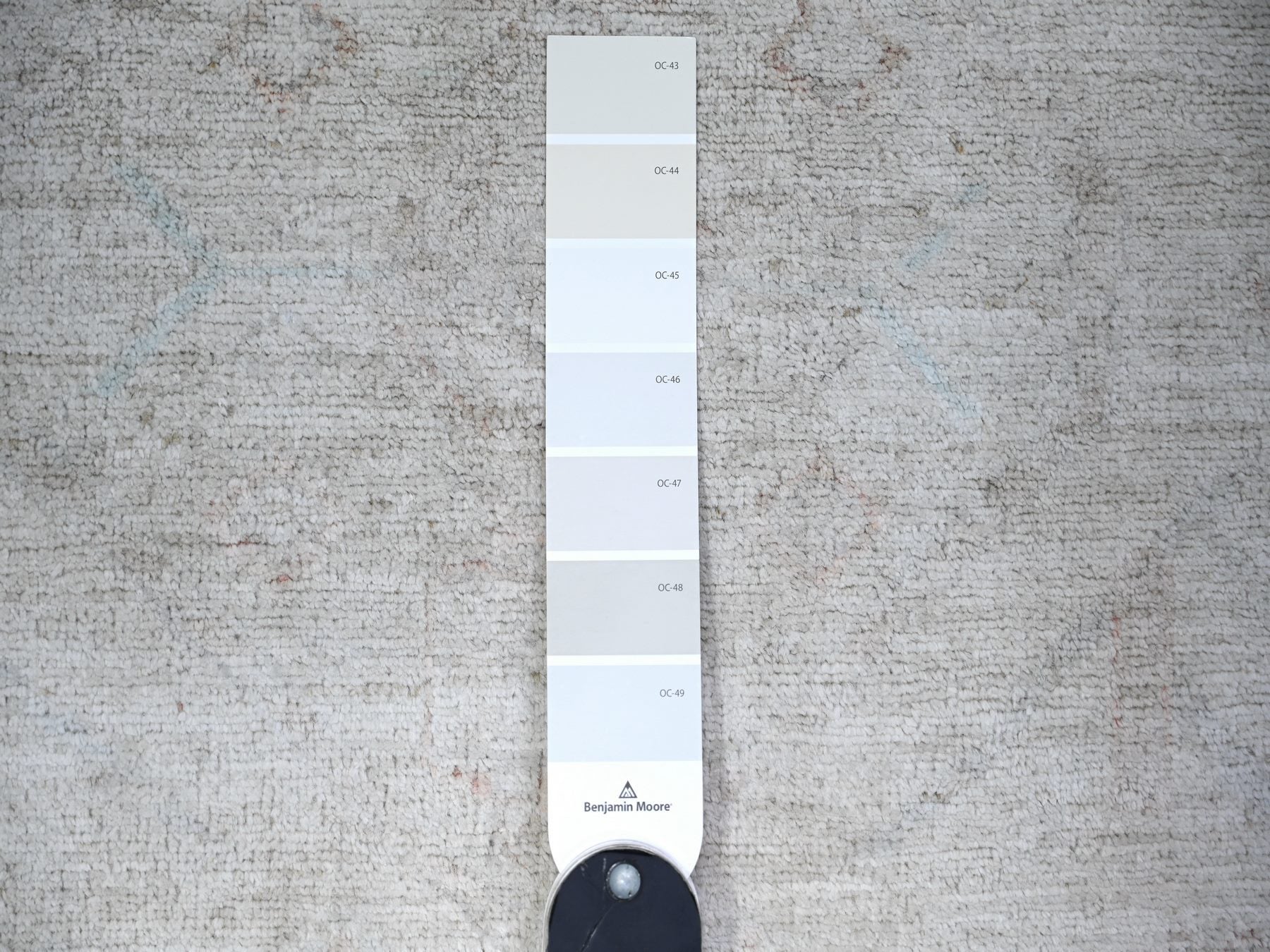 Peshawar Oushak hand-knotted wool rug in Ivory & White, 3'1" x 5' — SKU O074650 (view 3)