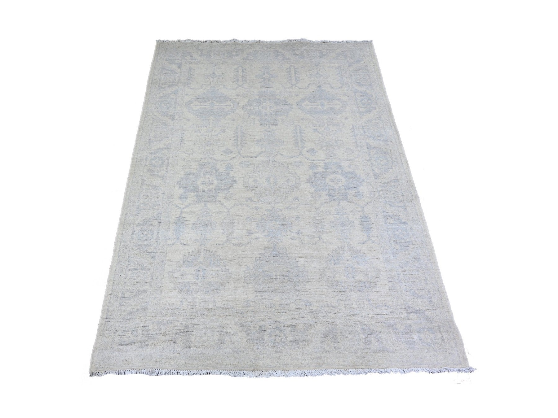 Peshawar Oushak hand-knotted wool rug in Ivory & Gray, 4'1" x 5'8" — SKU O074788
