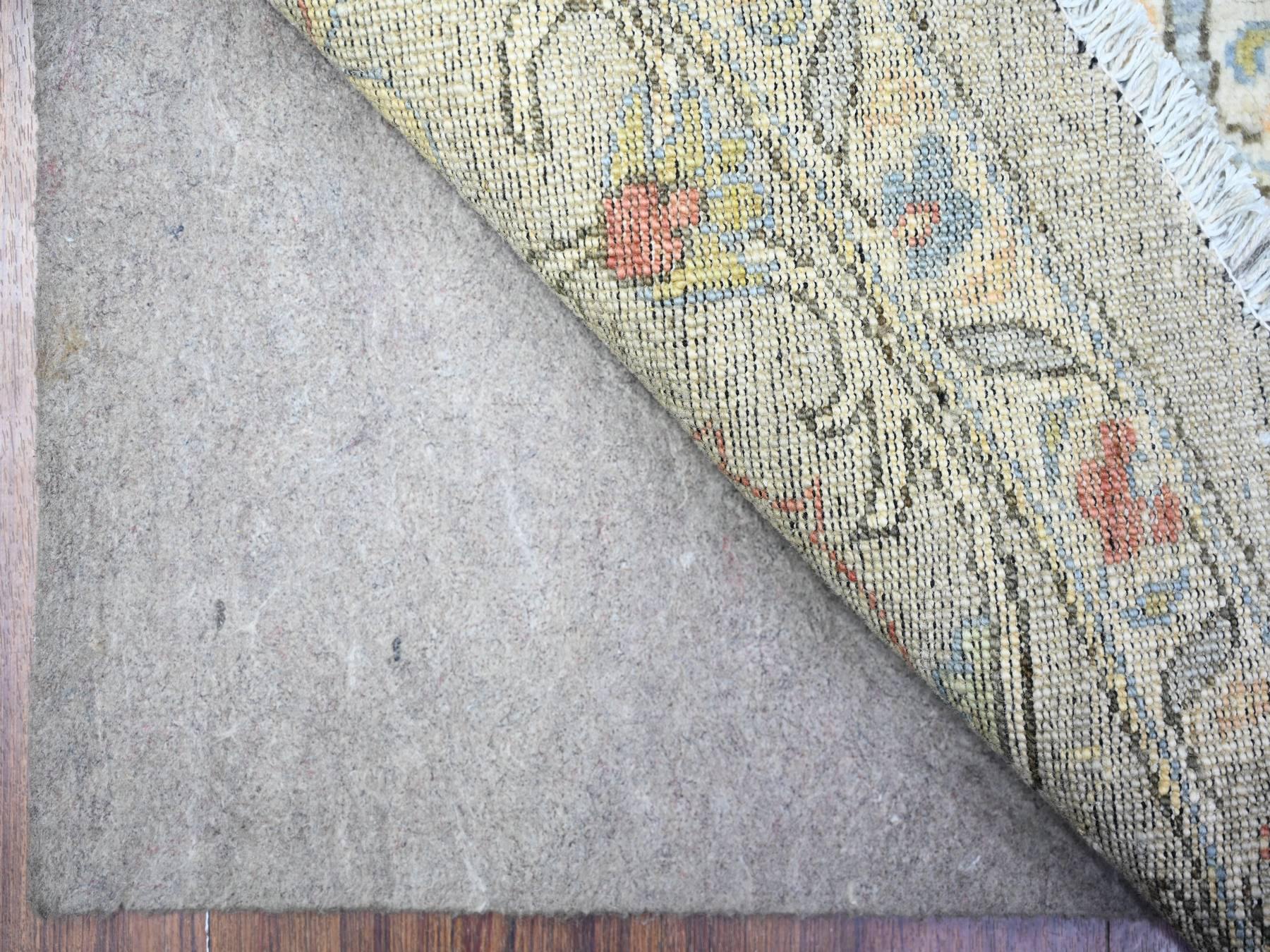 Mahal Oushak hand-knotted wool rug in Gray, 8' x 8' — SKU O074820 (view 4)
