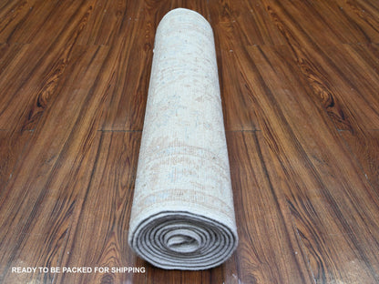 Peshawar Oushak hand-knotted wool runner in Ivory, 2'4" x 10'2" — SKU O074874 (view 4)