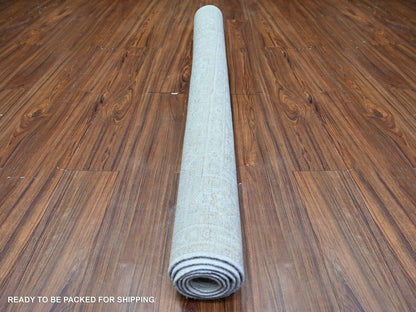 Peshawar Oushak hand-knotted wool rug in Gray, 5' x 6'9" — SKU O074949 (view 4)
