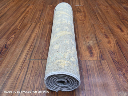 Peshawar Oushak hand-knotted wool rug in Gray, 2'6" x 5'8" — SKU O074955 (view 4)