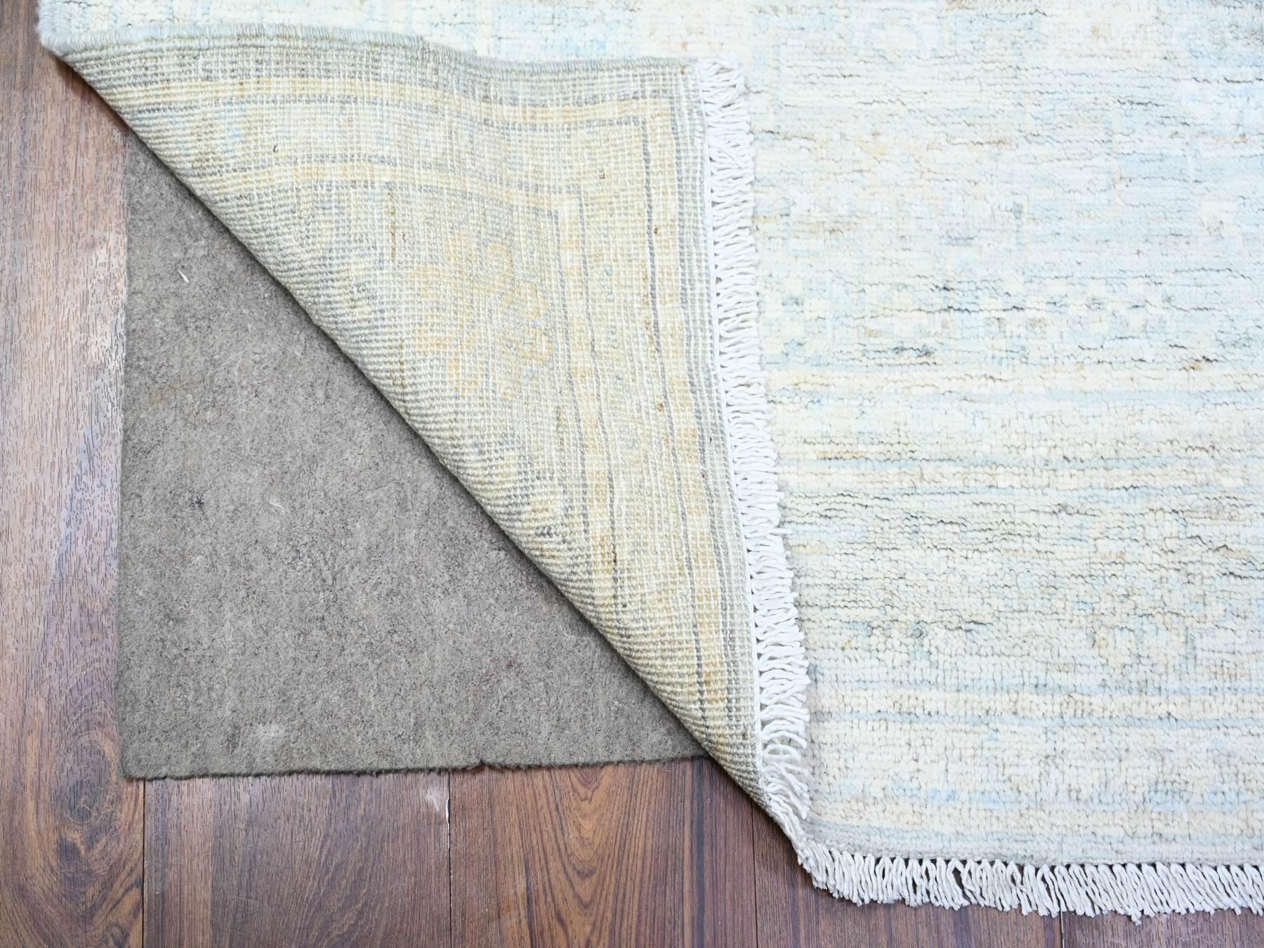 Peshawar Oushak hand-knotted wool runner in Gray & White Dove, 2'11" x 9'10" — SKU O074963 (view 2)