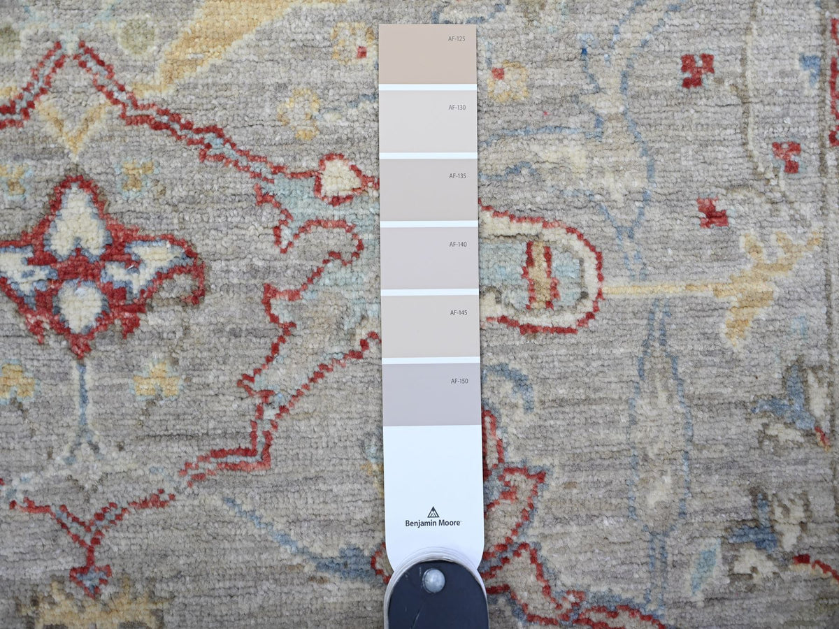 Bidjar Oushak hand-knotted wool rug in Gray, 3'1" x 5' — SKU O074969 (view 3)
