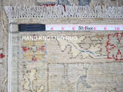 Bidjar Oushak hand-knotted wool rug in Gray, 3'1" x 5' — SKU O074969 (view 6)