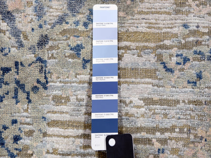 Modern / Contemporary hand-knotted wool/silk rug in Ivory, 12'1" x 15'2" — SKU O075012 (view 7)