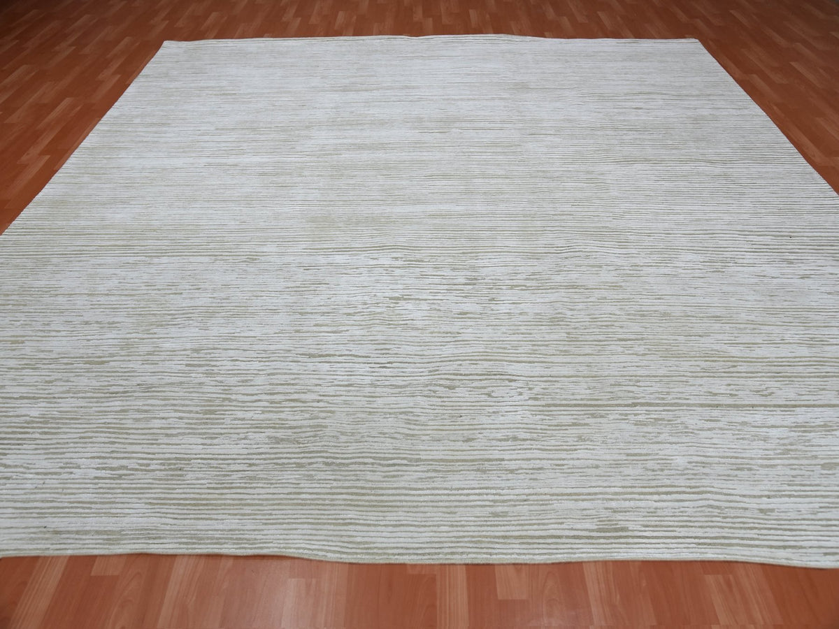 Modern / Contemporary hand-knotted wool/silk rug in Ivory, 11'10" x 11'10" — SKU O075016 (view 2)