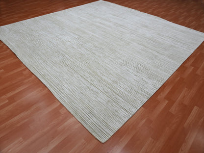 Ivory 11'10" x 11'10" Modern and Contemporary Hand knotted Wool/Silk Rug - Sku: O075016