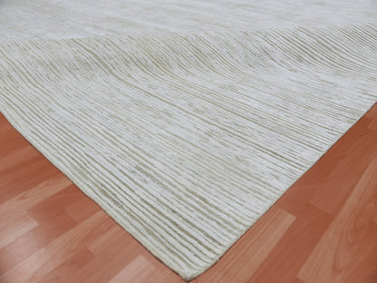 Ivory 11'10" x 11'10" Modern and Contemporary Hand knotted Wool/Silk Rug - Sku: O075016