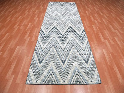 Grey 4'2" x 12'4" Modern / Contemporary Hand knotted Wool/Silk Rug - Sku: O075030