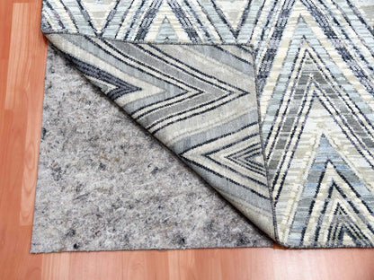 Grey 4'2" x 12'4" Modern / Contemporary Hand knotted Wool/Silk Rug - Sku: O075030