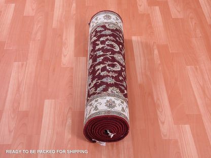 Red 2'7" x 10'0" Traditional Hand knotted Wool/Silk Rug - Sku: O075055