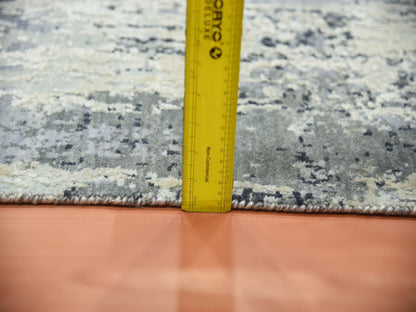 Modern / Contemporary hand-knotted wool/silk runner in Gray, 2'7" x 10'3" — SKU O075077 (view 6)