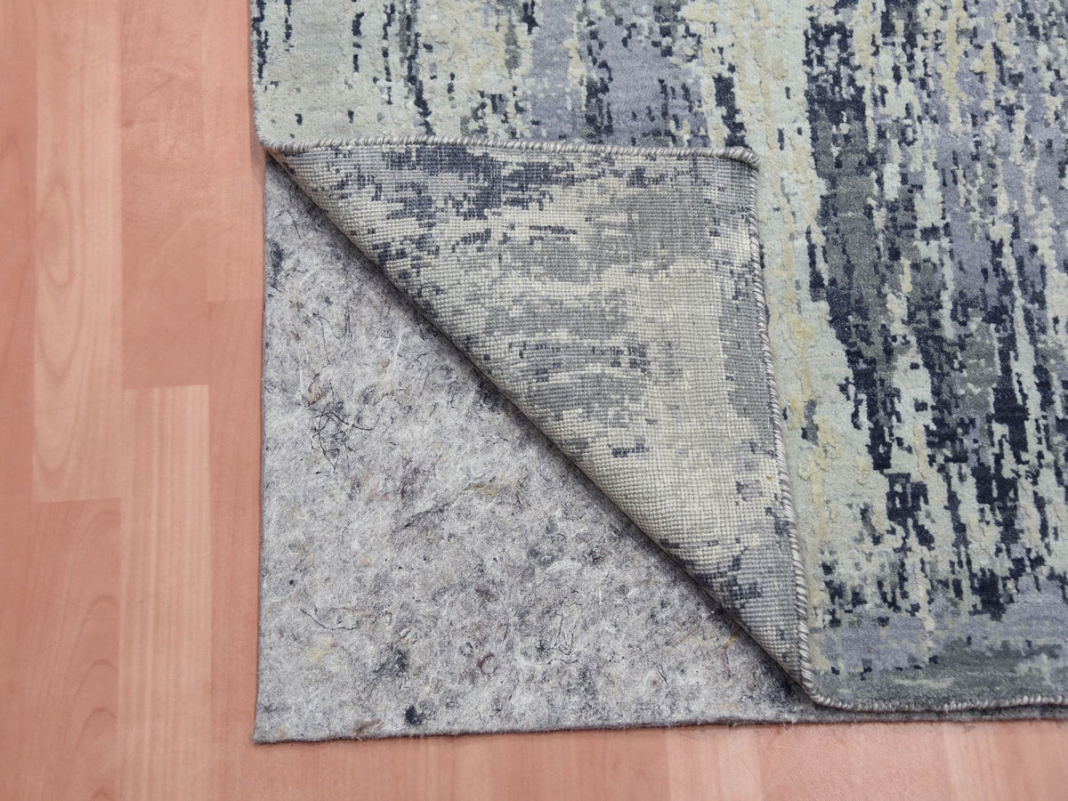 Modern / Contemporary hand-knotted wool/silk runner in Gray, 2'7" x 10'2" — SKU O075078 (view 3)