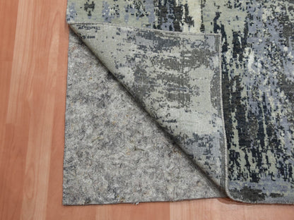 Modern / Contemporary hand-knotted wool/silk runner in Gray, 2'6" x 8'3" — SKU O075080 (view 3)