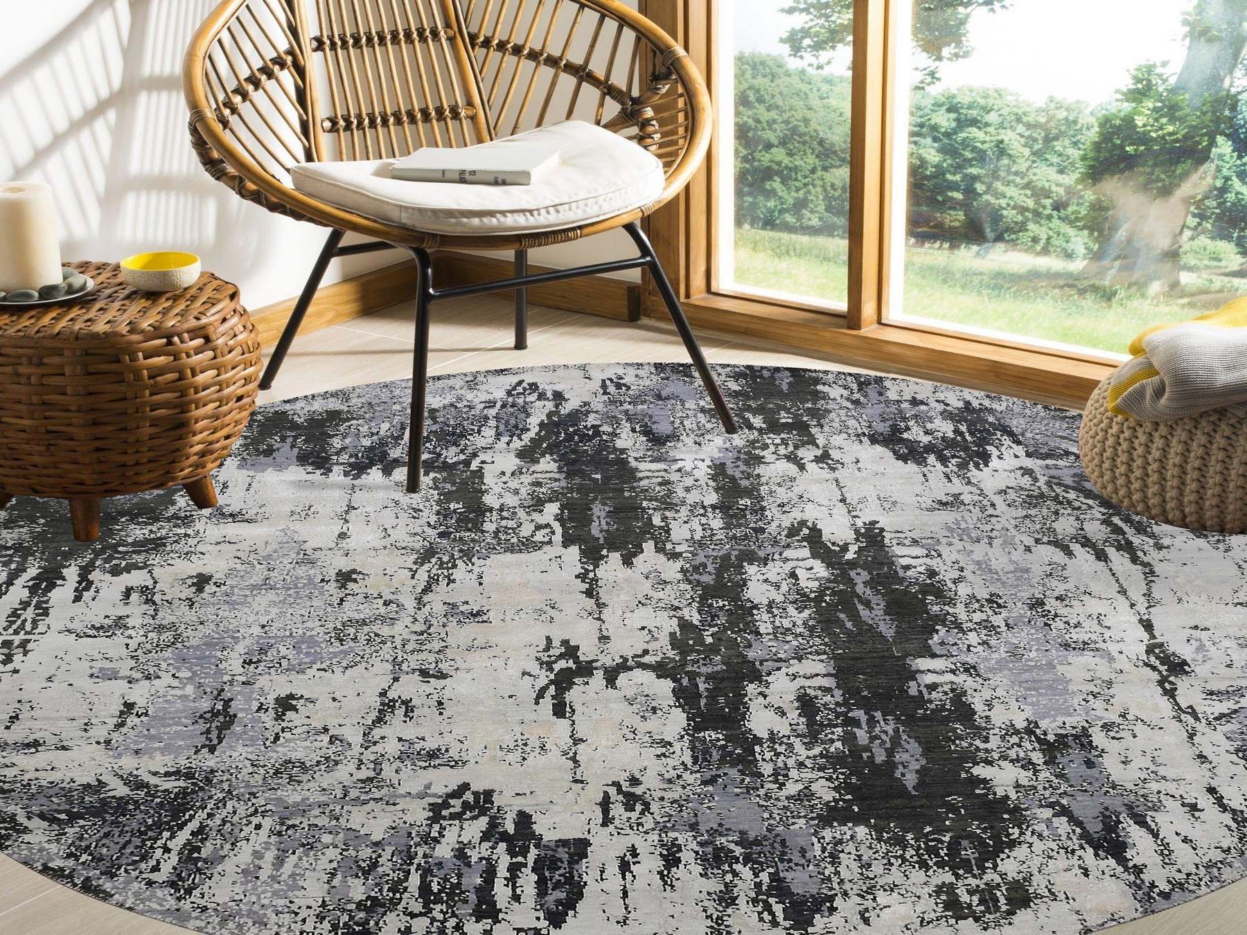 Modern / Contemporary hand-knotted wool/silk rug in Gray, 8'2" x 8'2" — SKU O075087 (view 2)