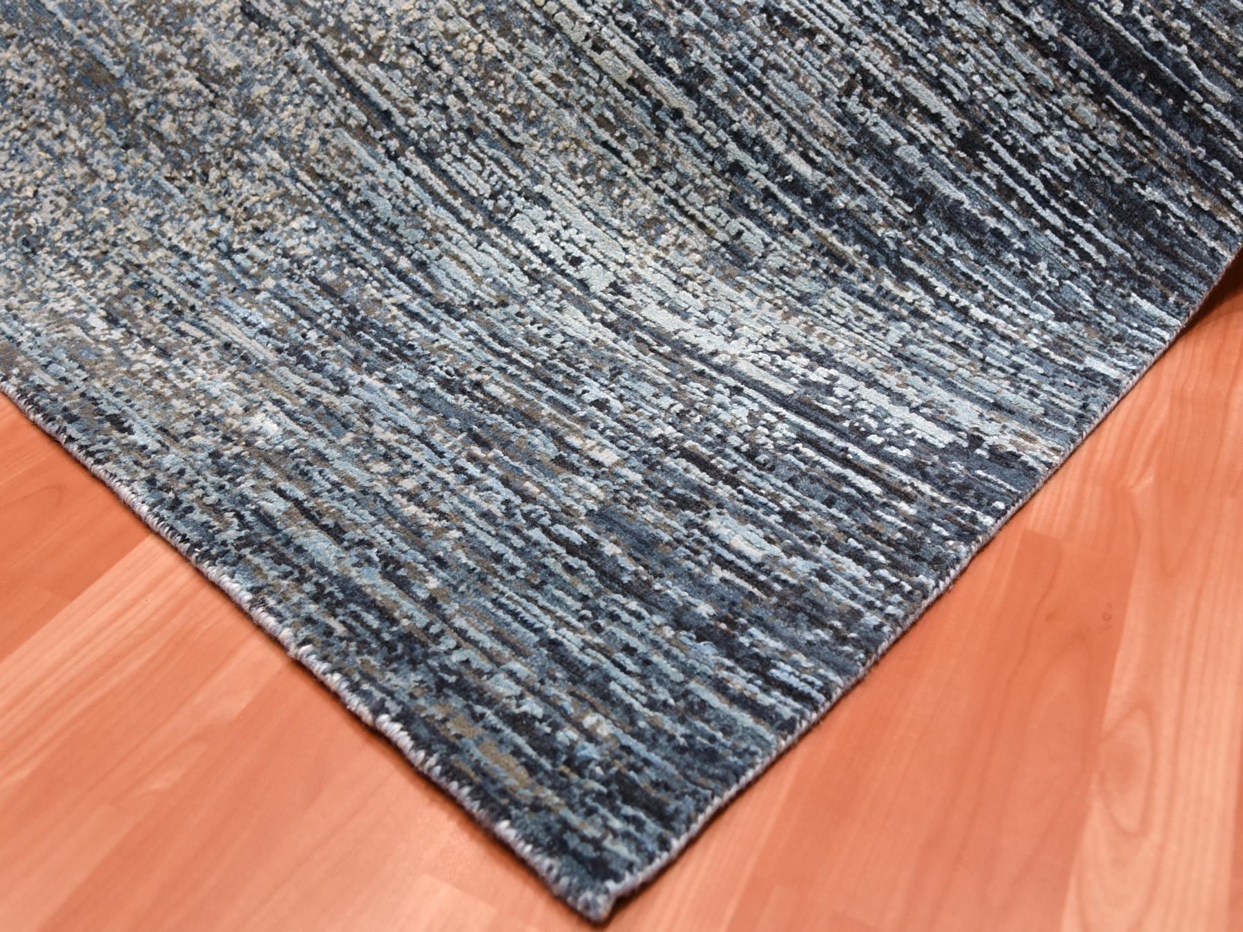 Modern / Contemporary hand-knotted wool/silk rug in Gray, 8' x 8'2" — SKU O075098 (view 6)
