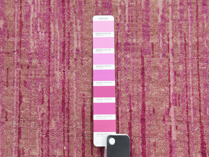Modern / Contemporary hand-knotted wool runner in Pink, 2'7" x 10' — SKU O075109 (view 4)