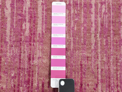 Modern / Contemporary hand-knotted wool runner in Pink, 2'6" x 6'4" — SKU O075111 (view 4)