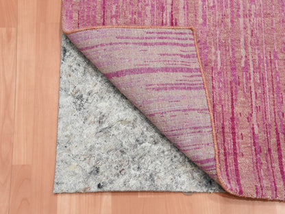 Modern / Contemporary hand-knotted wool runner in Pink, 2'7" x 8'3" — SKU O075113 (view 3)