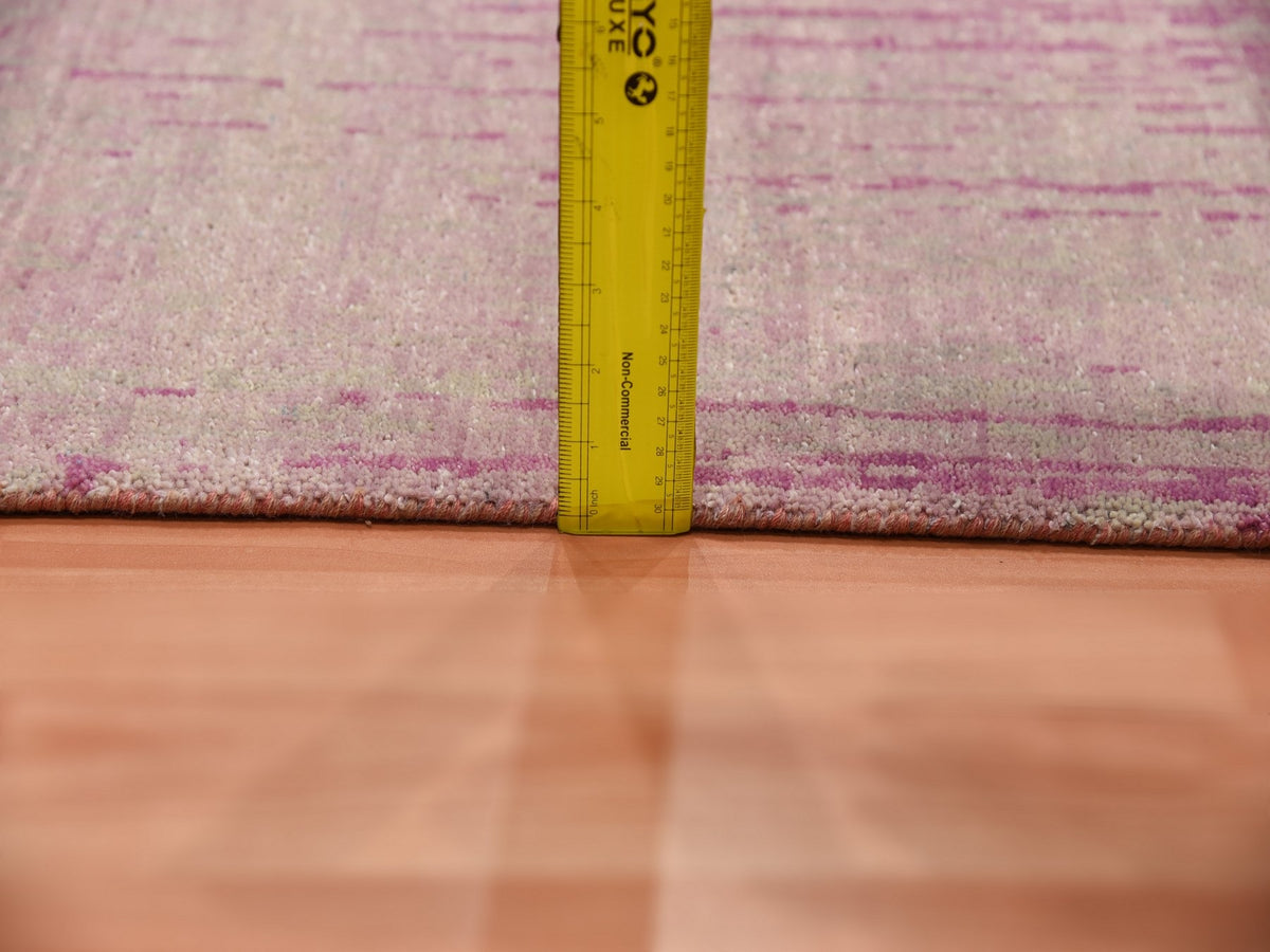 Modern / Contemporary hand-knotted wool runner in Pink, 2'7" x 8'4" — SKU O075114 (view 6)