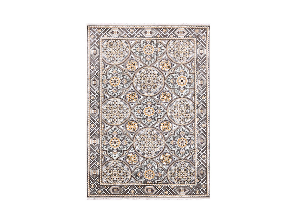 Transitional hand-knotted wool/silk rug in Brown, 4' x 6'2" — SKU O075132