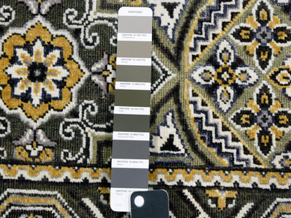 Brown 4'0" x 6'2" Transitional Hand knotted Wool/Silk Rug - Sku: O075133