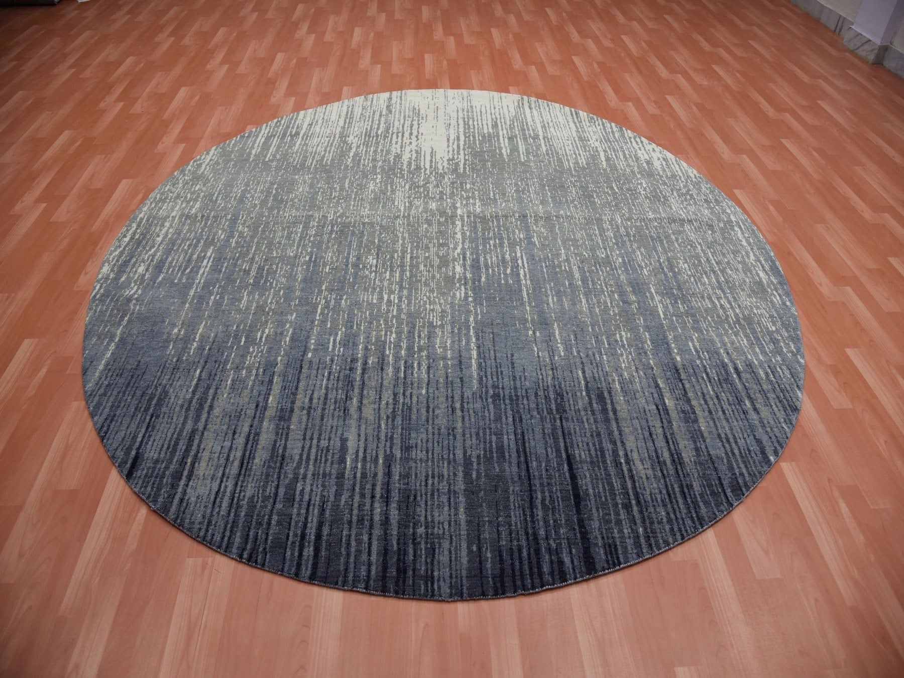Blue 9'0" x 9'1" Modern / Contemporary Hand knotted Wool Rug - Sku: O075142