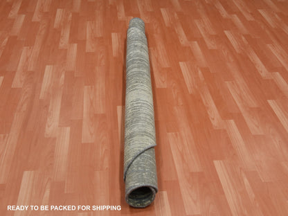Modern / Contemporary hand-knotted wool rug in Gray, 6' x 6' — SKU O075148 (view 5)
