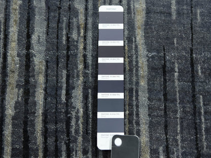 Modern / Contemporary hand-knotted wool rug in Gray, 14' x 18'1" — SKU O075150 (view 8)