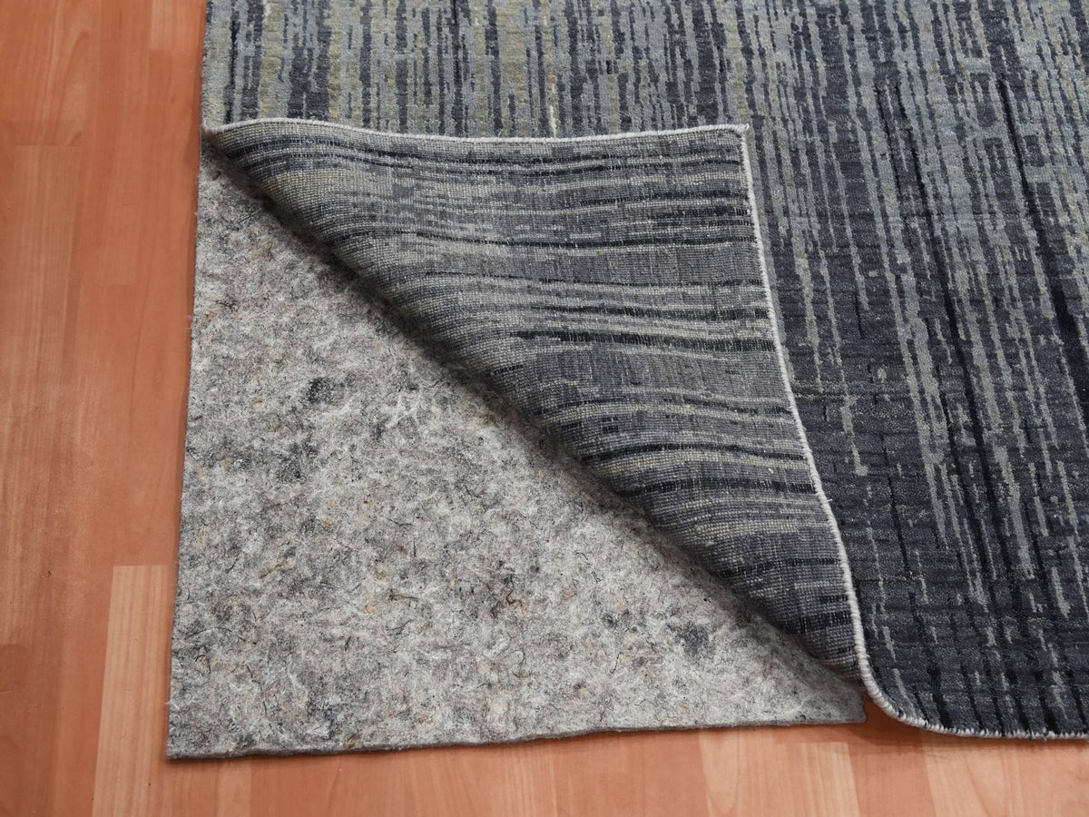 Modern / Contemporary hand-knotted wool rug in Gray, 12'2" x 15' — SKU O075152 (view 5)