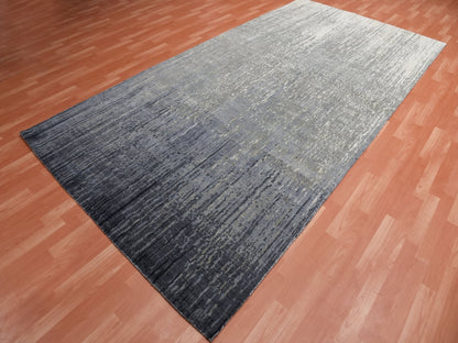 Modern / Contemporary hand-knotted wool runner in Gray, 6'1" x 12'1" — SKU O075154 (view 3)