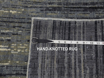 Modern / Contemporary hand-knotted wool runner in Gray, 2'6" x 8' — SKU O075157 (view 7)