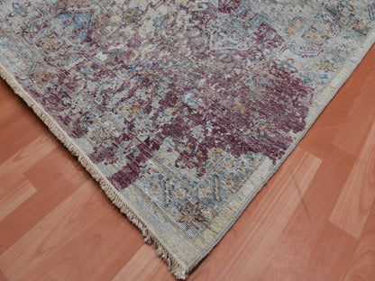 Transitional hand-knotted wool rug in Ivory, 9' x 12' — SKU O075165 (view 6)
