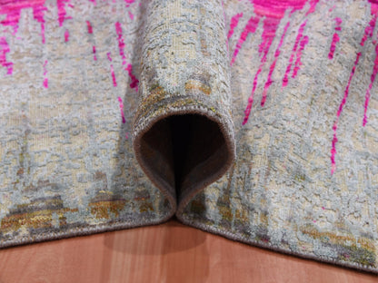 Modern / Contemporary hand-knotted wool/sari silk rug in Ivory, 9'1" x 12' — SKU O075174 (view 5)