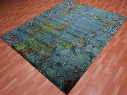 Modern / Contemporary hand-knotted wool/silk rug in Green, 8' x 9'10" — SKU O075177 (view 3)