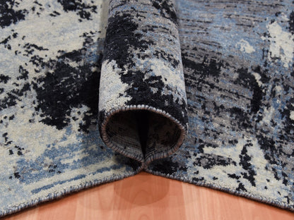 Black 7'10" x 9'10" Modern and Contemporary Hand knotted Wool Rug - Sku: O075178
