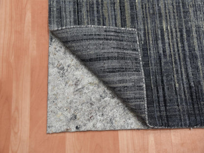 Modern / Contemporary hand-knotted wool runner in Gray, 2'6" x 10'2" — SKU O075183 (view 3)