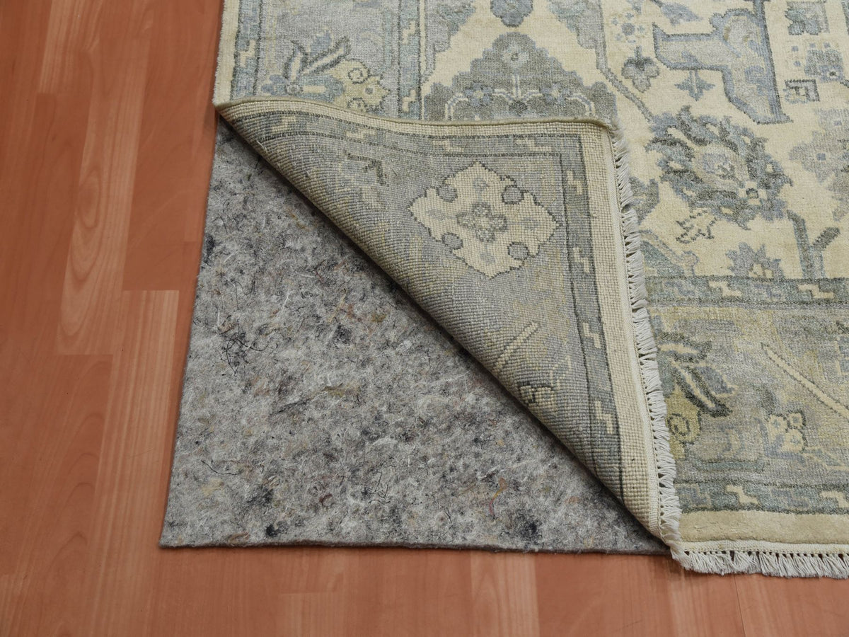 Oushak Oushak hand-knotted silk rug in Ivory & Gray, 9'1" x 12'1" — SKU O075192 (view 4)