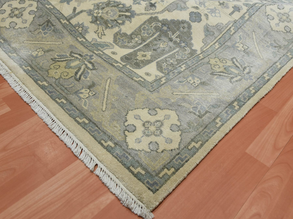 Oushak Oushak hand-knotted silk rug in Ivory & Gray, 9'1" x 12'1" — SKU O075192 (view 6)