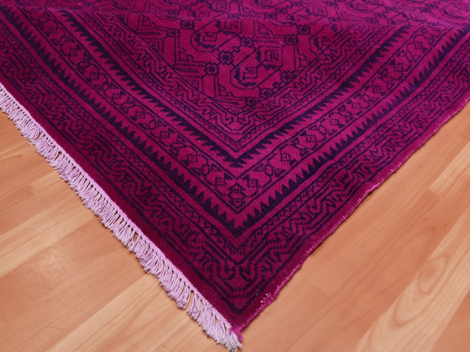 Agra Vintage hand-knotted cotton rug in Overdyed & Pink, 8' x 9'7" — SKU O075212 (view 6)
