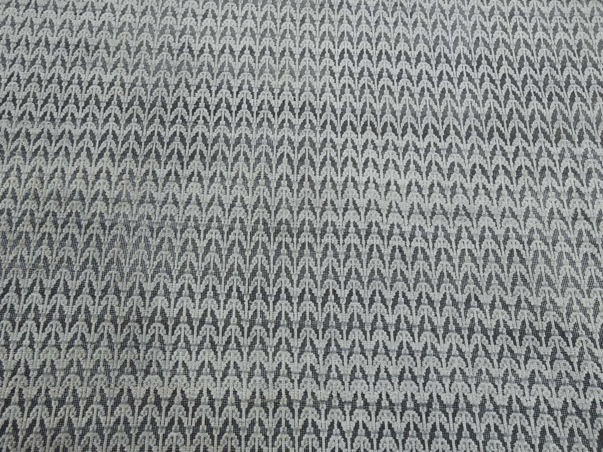 Modern / Contemporary hand-knotted wool/silk rug in Ivory, 8' x 10' — SKU O075222 (view 8)