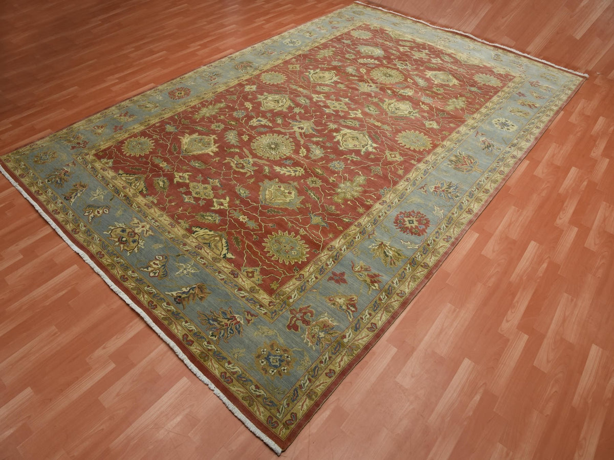 Sultanabad Fine Oriental hand-knotted wool rug in Red & Blue, 9'10" x 15'4" — SKU O075228 (view 3)