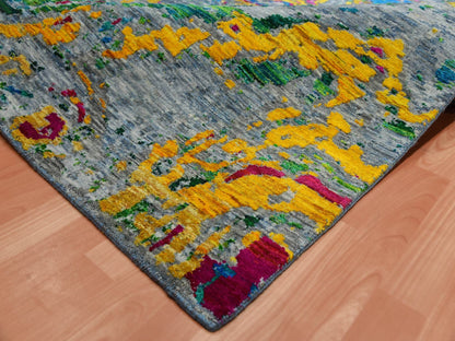 Modern / Contemporary hand-knotted wool/silk rug in Gray, 9' x 11'9" — SKU O075246 (view 6)