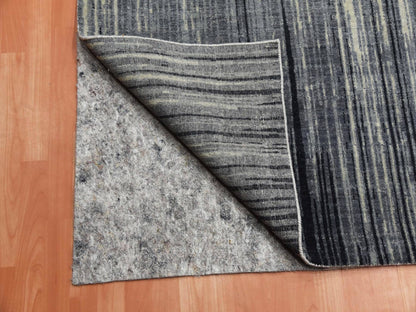 Modern / Contemporary hand-knotted wool rug in Gray, 10'1" x 14'2" — SKU O075252 (view 5)
