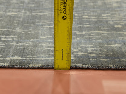 Modern / Contemporary hand-knotted wool runner in Gray, 2'6" x 12'6" — SKU O075263 (view 6)